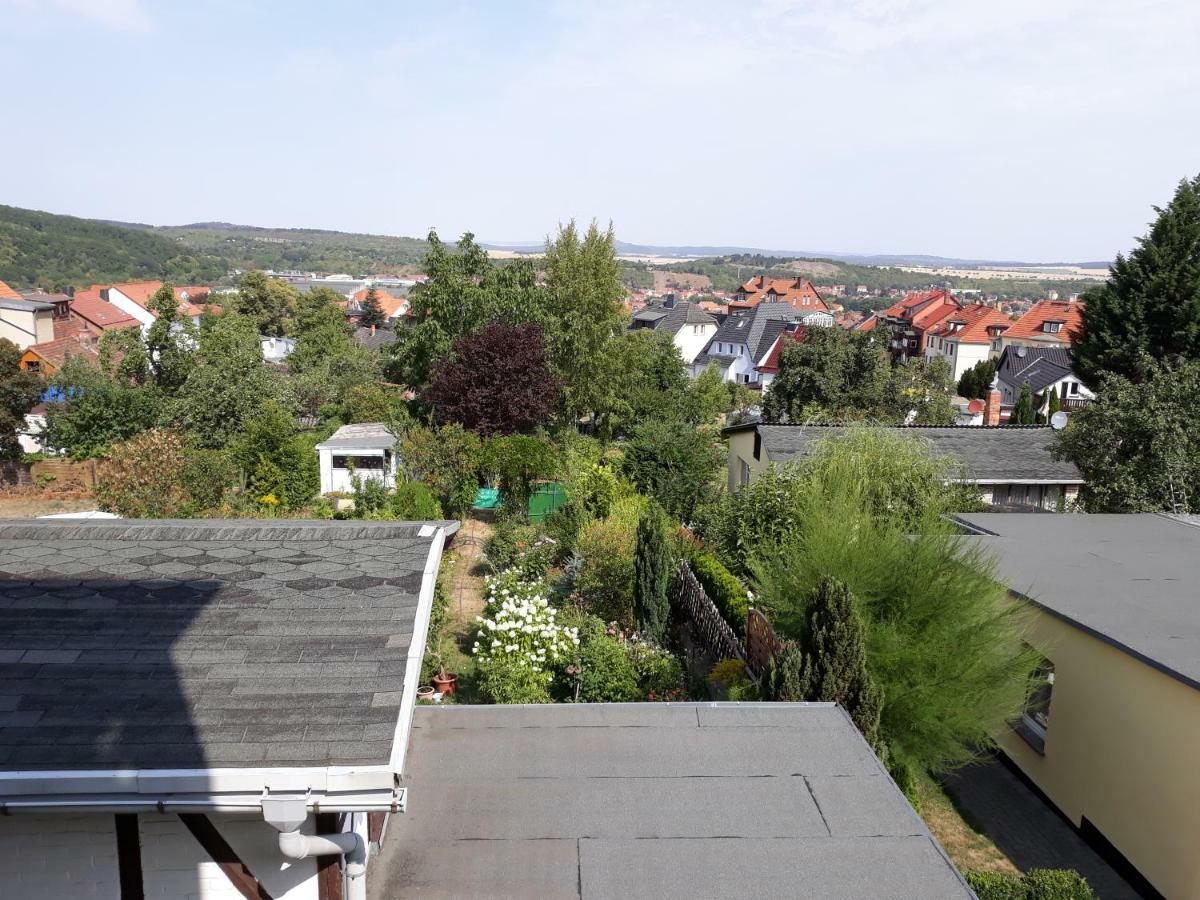Ferienwohnungen Vier Jahreszeiten 塔勒 外观 照片